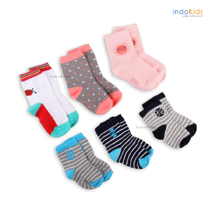Kaos Kaki Motif