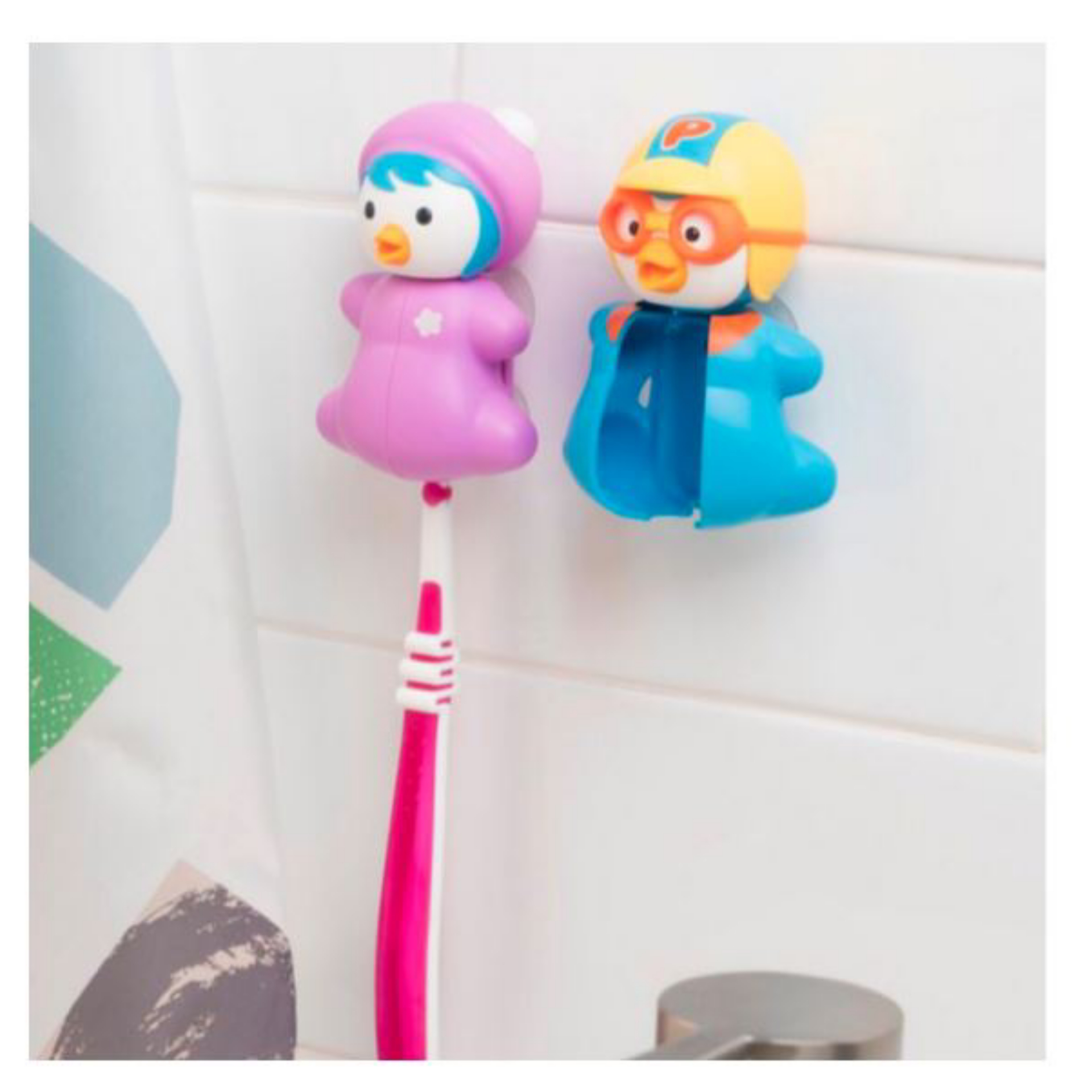 Flipper Toothbrush Holder Petty